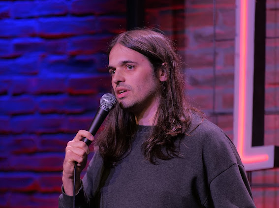 Comedian