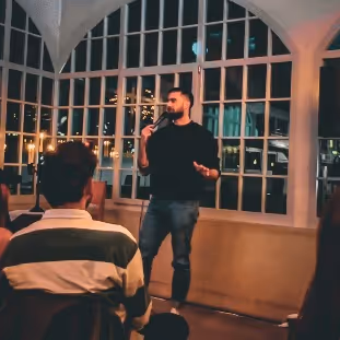 Comedian