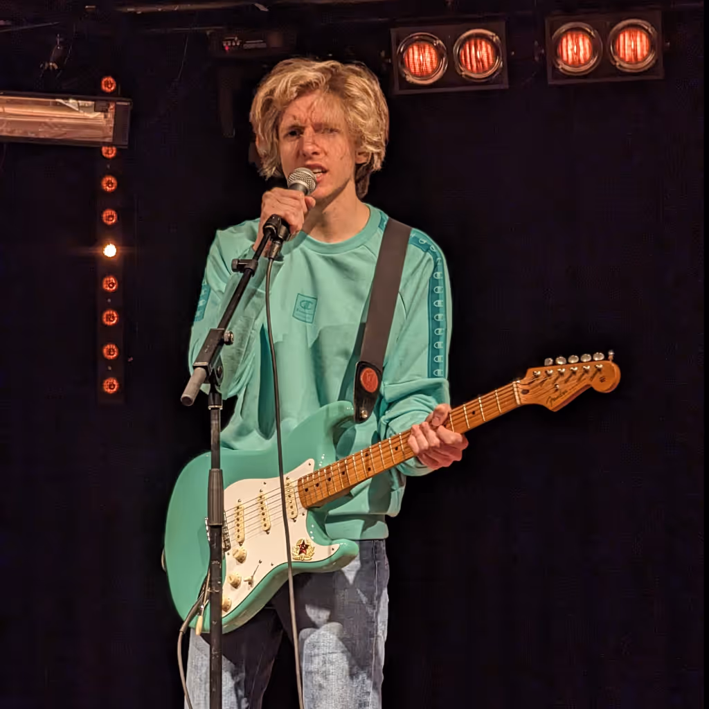 Comedian