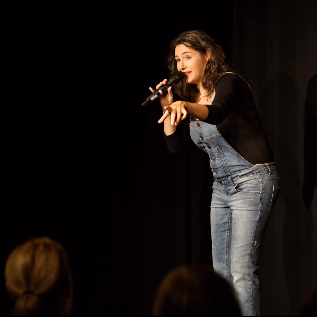 Comedian