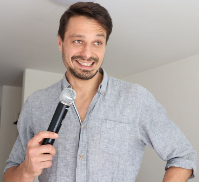 Comedian