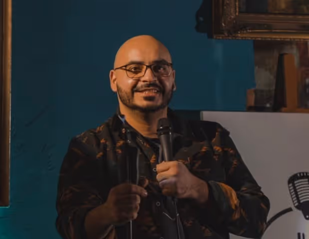 Comedian