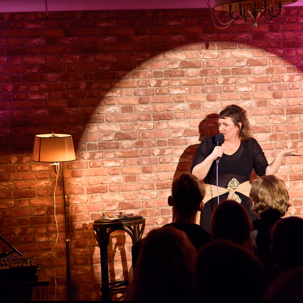 Comedian