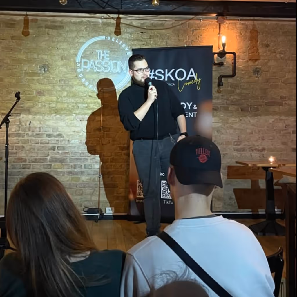Comedian