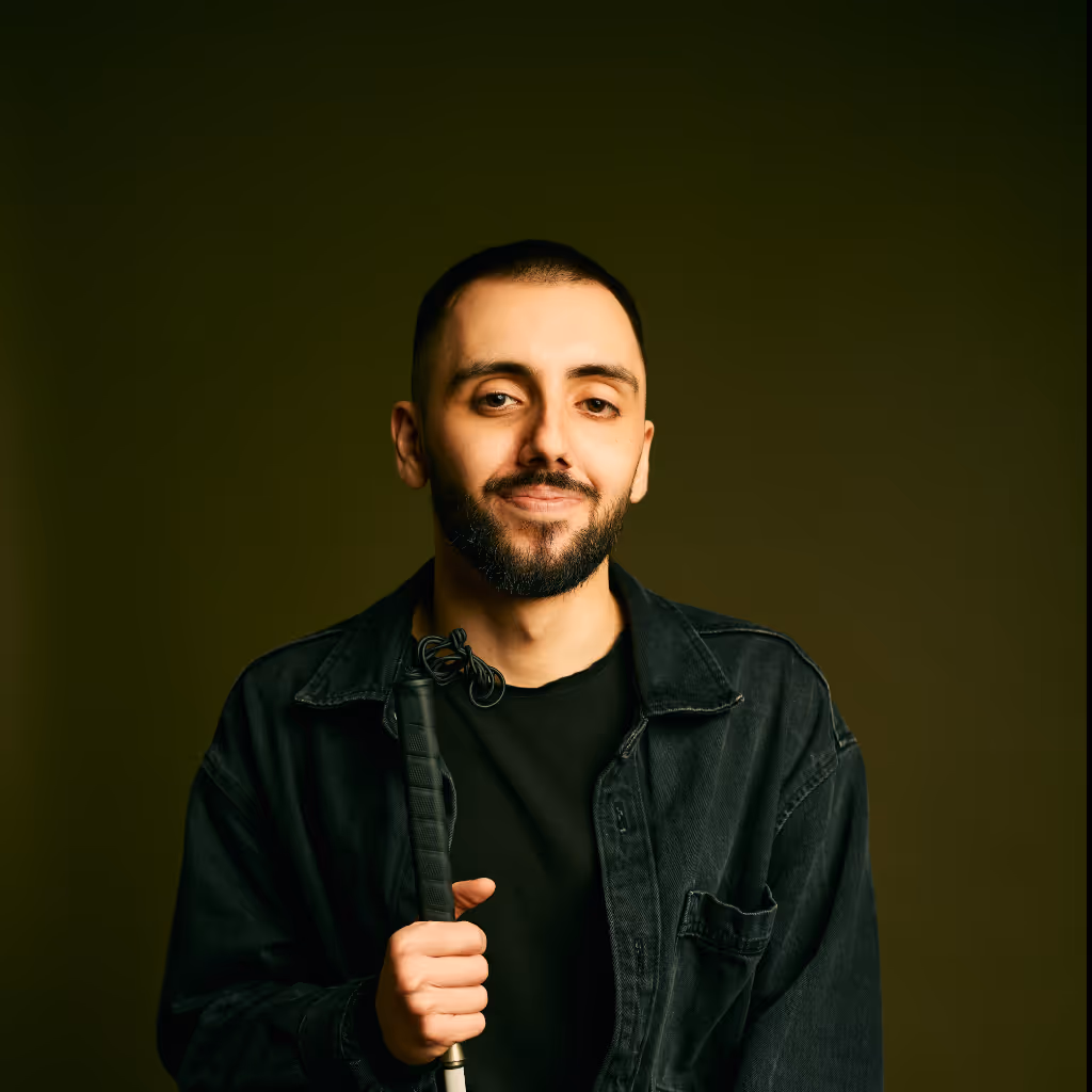 Comedian