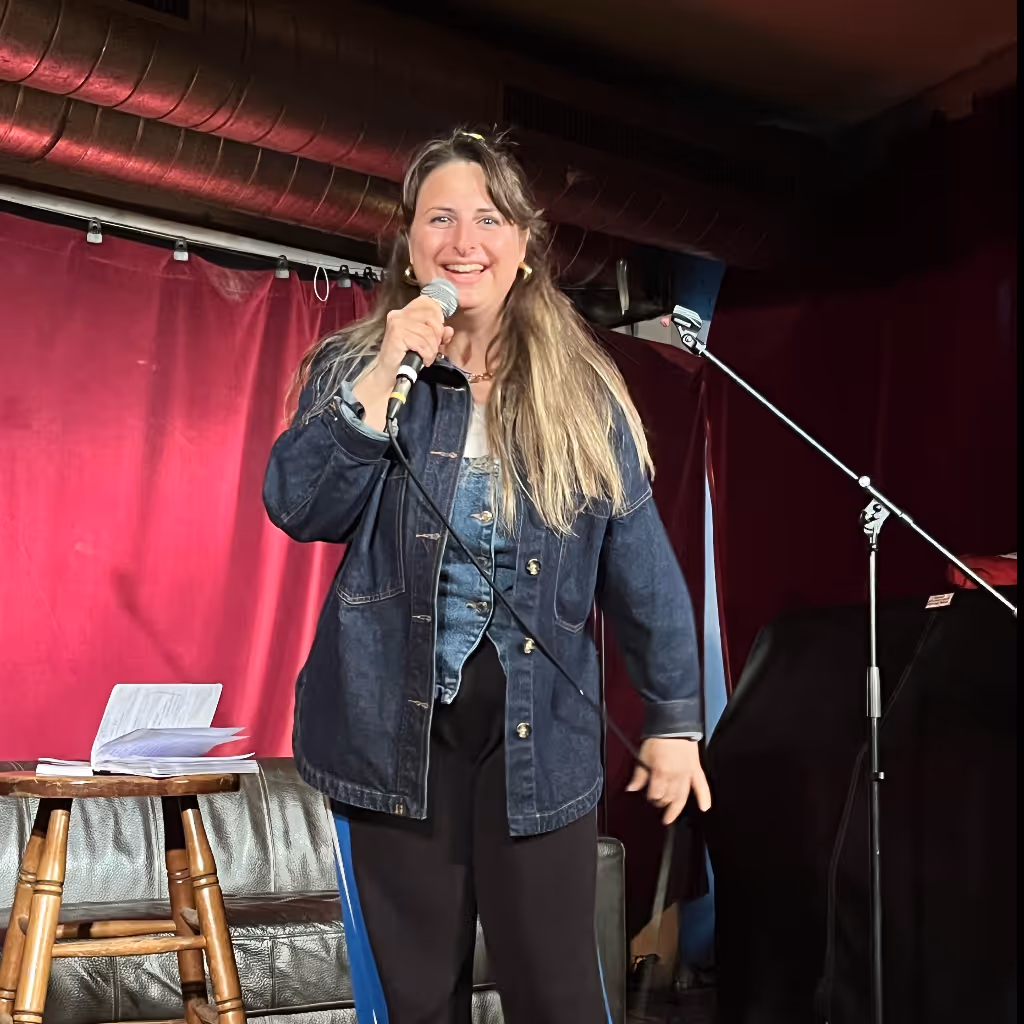 Comedian