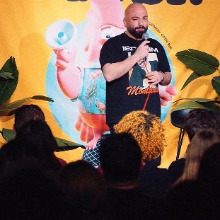 Comedian