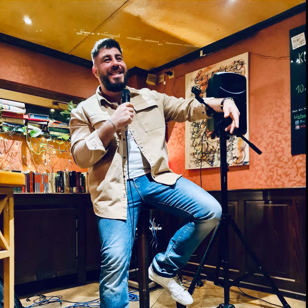 Comedian